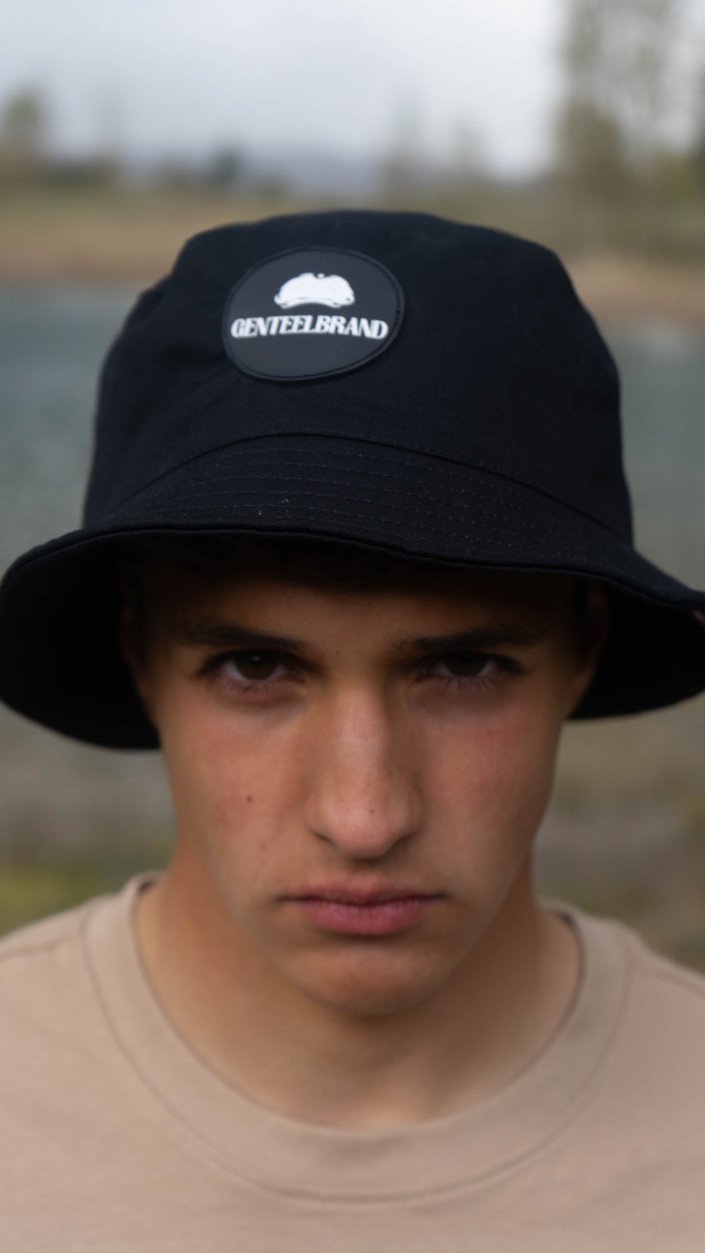 BUCKET NEGRO